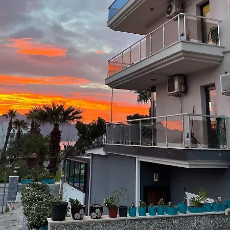 Deniz Manzarali, Plaja 100 Metre, Luks 2 Apartman Marmaris