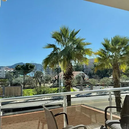 Deniz Manzarali, Plaja 100 Metre, Luks 2 Apartman *