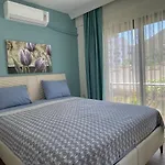 Deniz Manzarali, Plaja 100 Metre, Luks 2 Apartament Marmaris