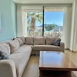 Deniz Manzarali, Plaja 100 Metre, Luks 2 Apartament