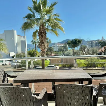 Apartment Deniz Manzarali, Plaja 100 Metre, Luks 2 *