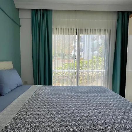 Apartment Deniz Manzarali, Plaja 100 Metre, Luks 2 *