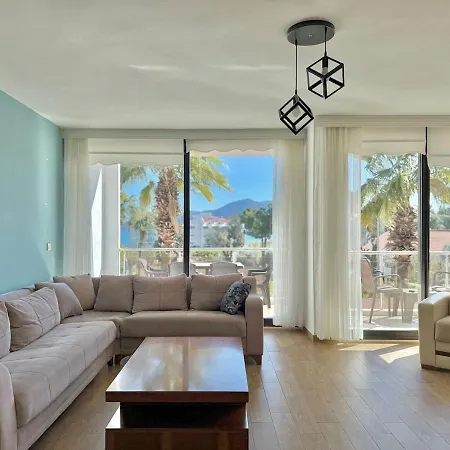 Deniz Manzarali, Plaja 100 Metre, Luks 2 Apartment Marmaris