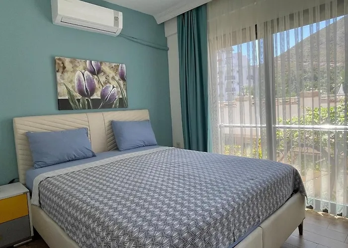 Deniz Manzarali, Plaja 100 Metre, Luks 2 Apartamento Marmaris
